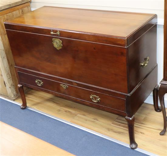 An 18th century mahogany chest with wine cooler compartment and single base drawer, possibly American W.128cm